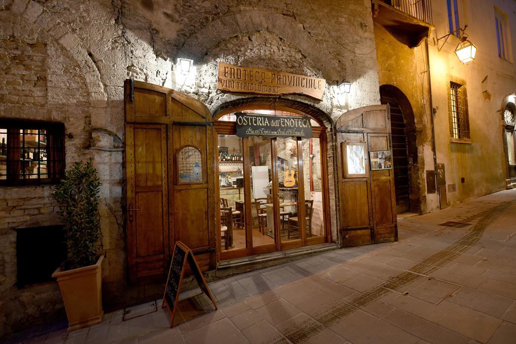 Hotel Clarici Spoleto Kültér fotó