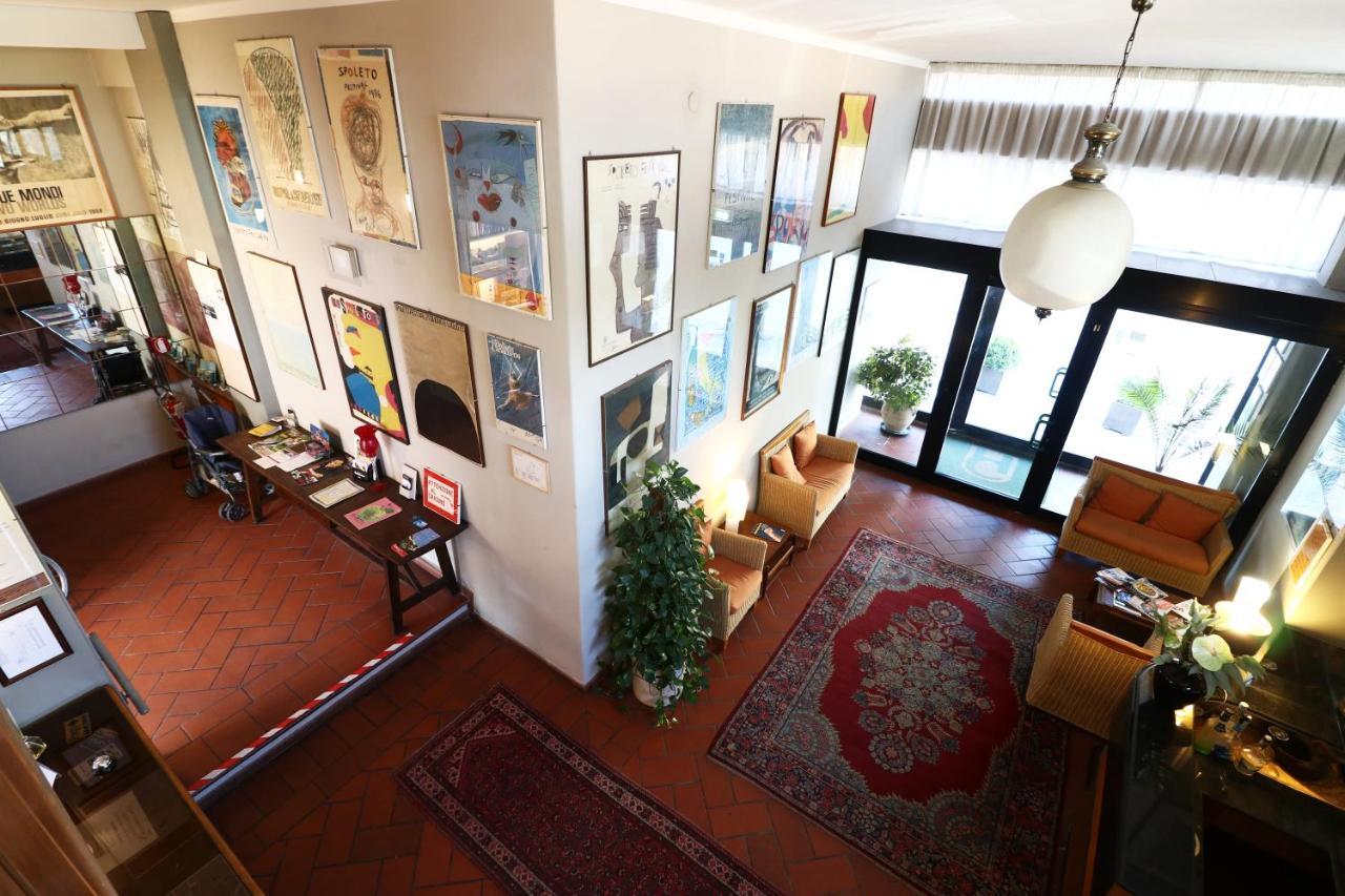 Hotel Clarici Spoleto Kültér fotó