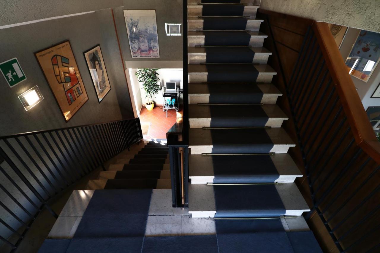 Hotel Clarici Spoleto Kültér fotó