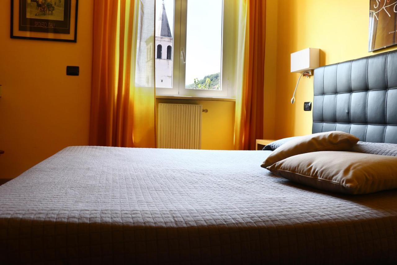 Hotel Clarici Spoleto Kültér fotó